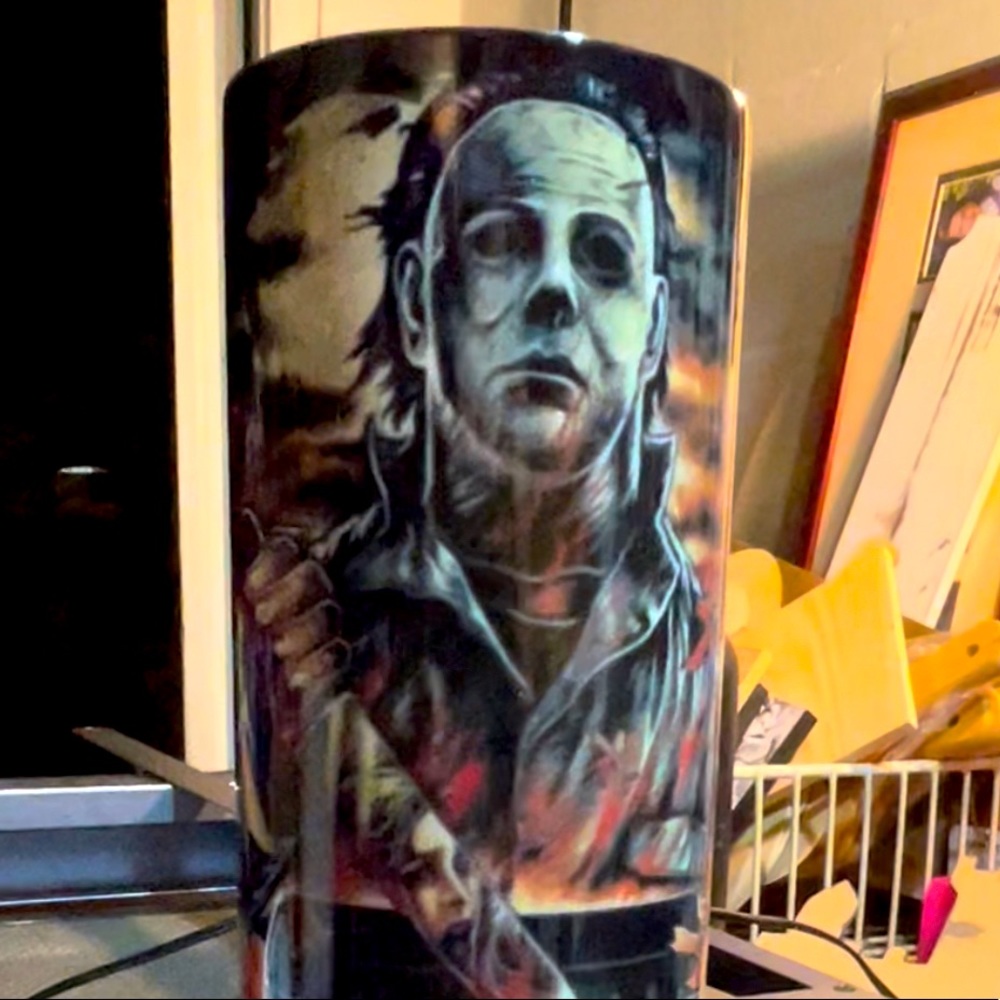 COPY - Michael Myers tumbler